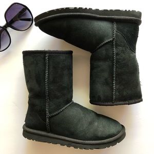 UGG Classic Short